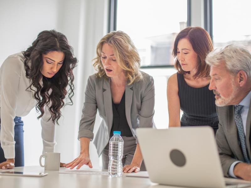 Da série “Layoffs” – E agora executivos?